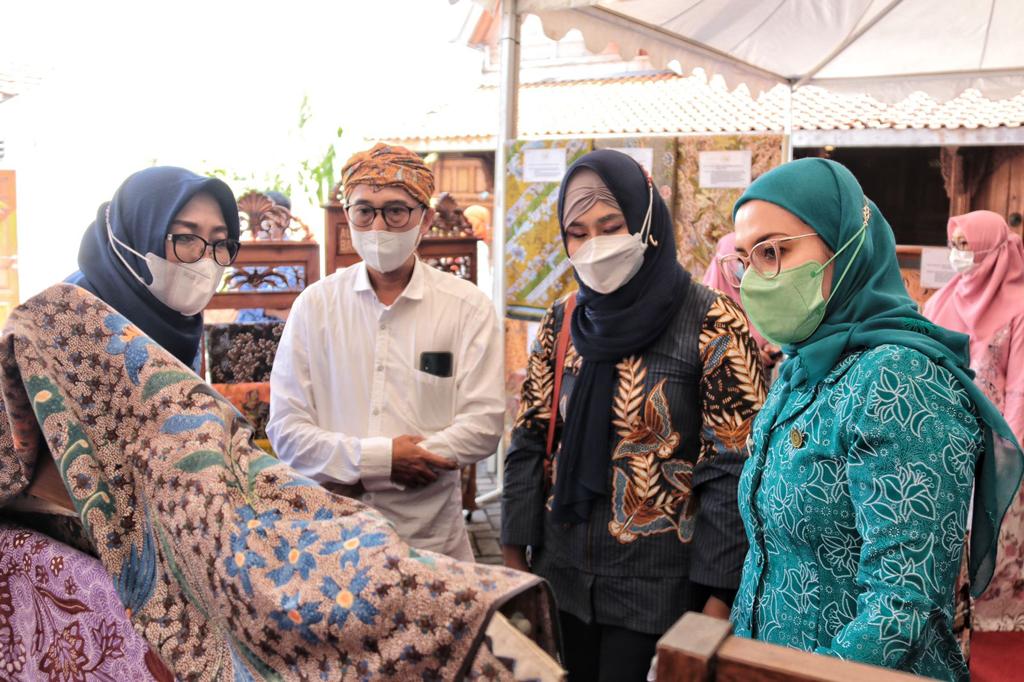 Batik Kudus, Buah Akulturasi Budaya yang Terus Dilestarikan