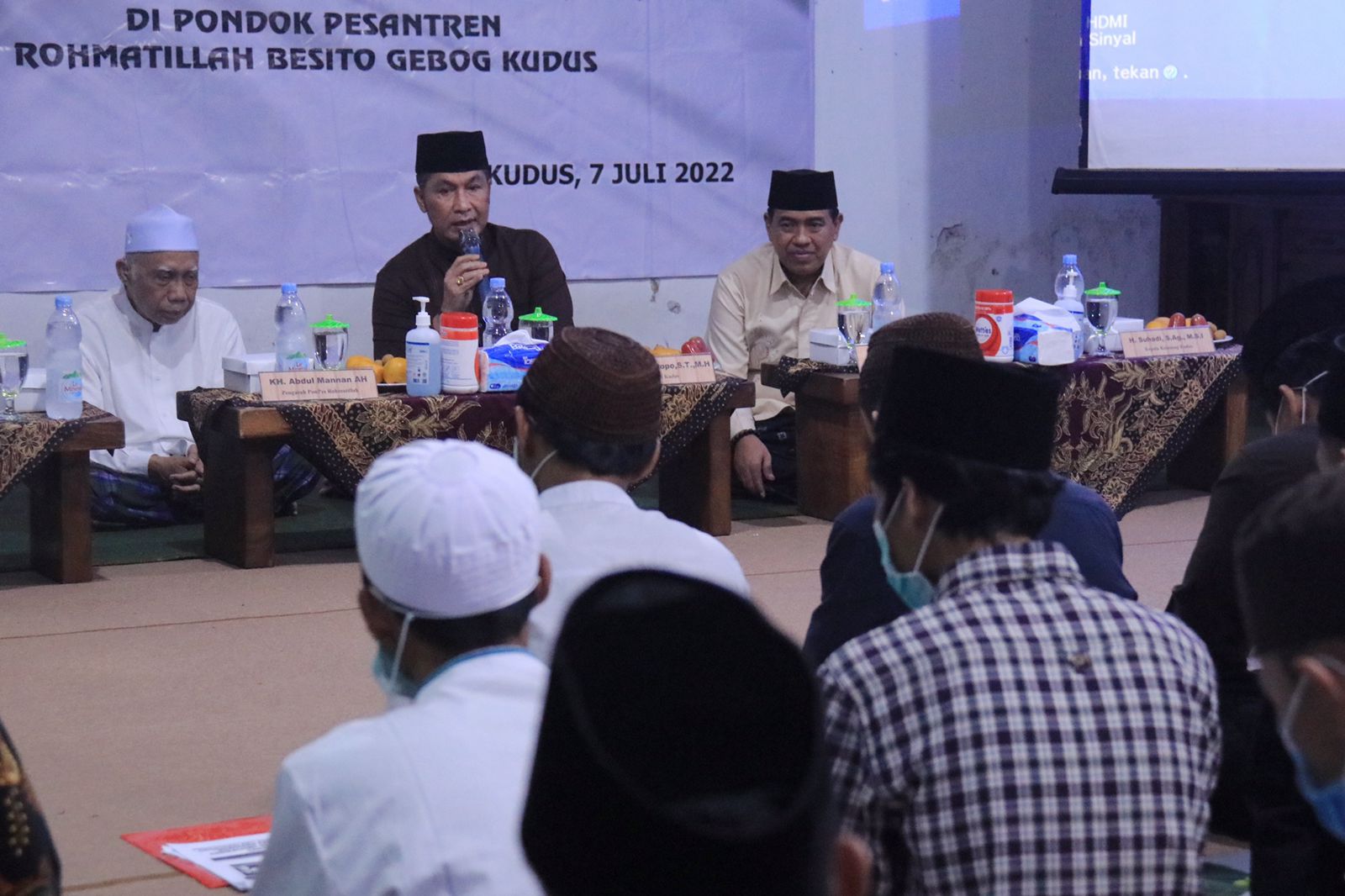 Bupati Hartopo : Manfaatkan Media Sosial untuk Dakwah Memerangi Radikalisme