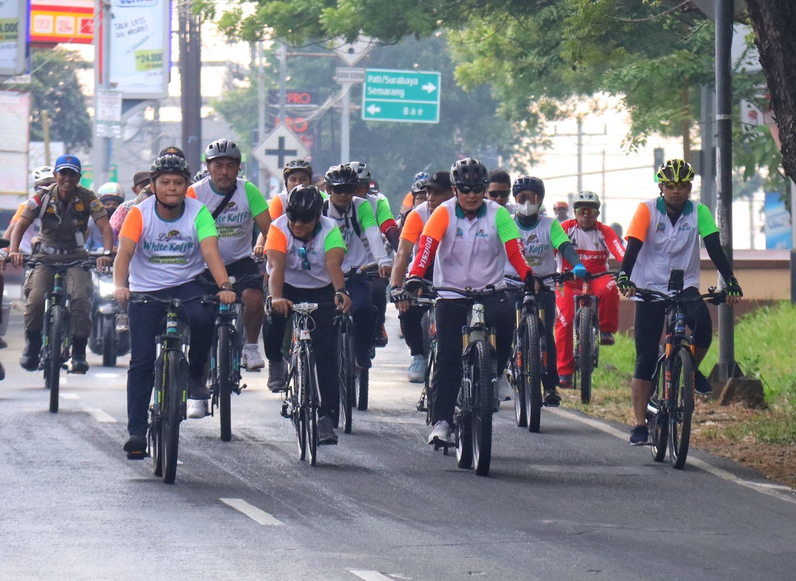 Bupati Hartopo Ikut Gowes Bareng Ribuan Peserta