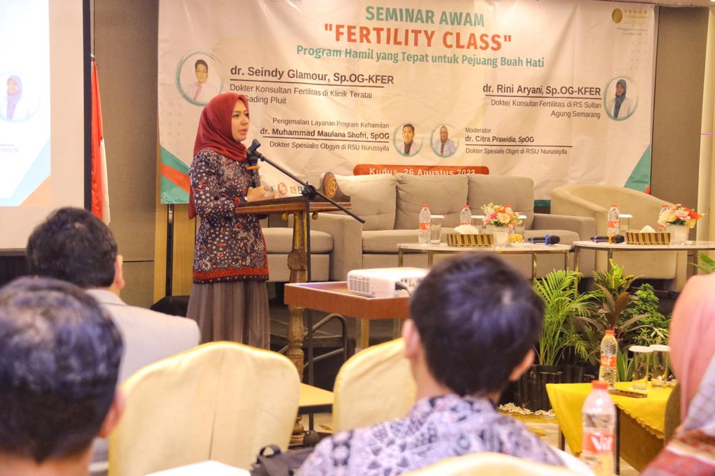 Seminar Program Hamil: Mawar Hartopo Membahas Langkah Penting untuk Kehamilan Sehat