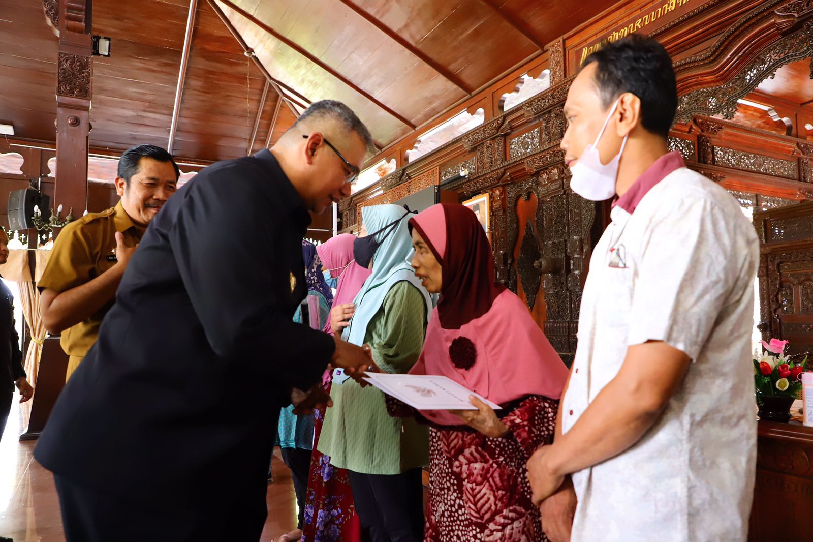 Pj. Bupati Komitmen Utamakan Bantuan Sosial Pemakaman