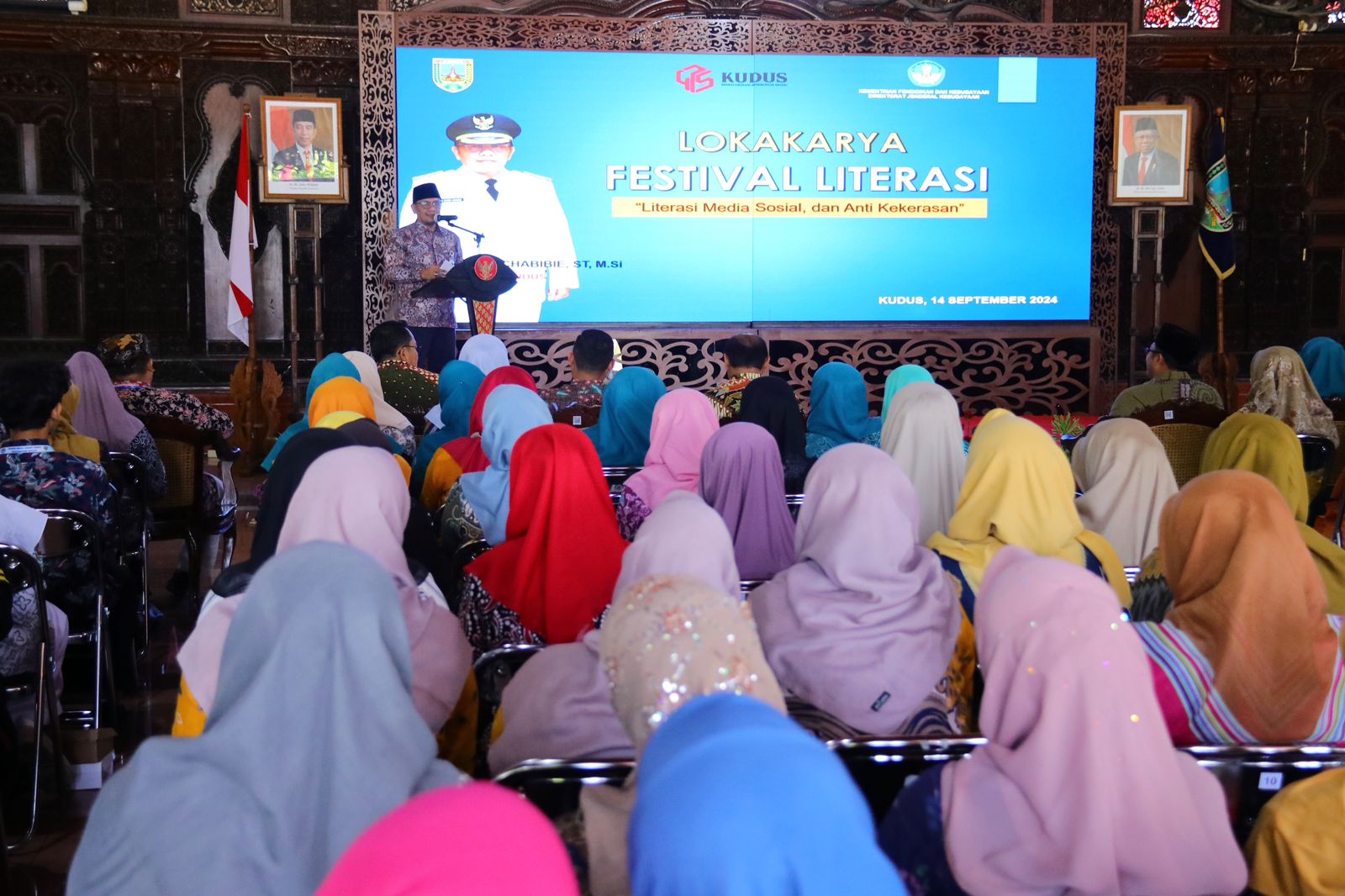 Lokakarya Festival Literasi: Bijak Bermedia Sosial dalam Mencegah Kekerasan di Satuan Pendidikan