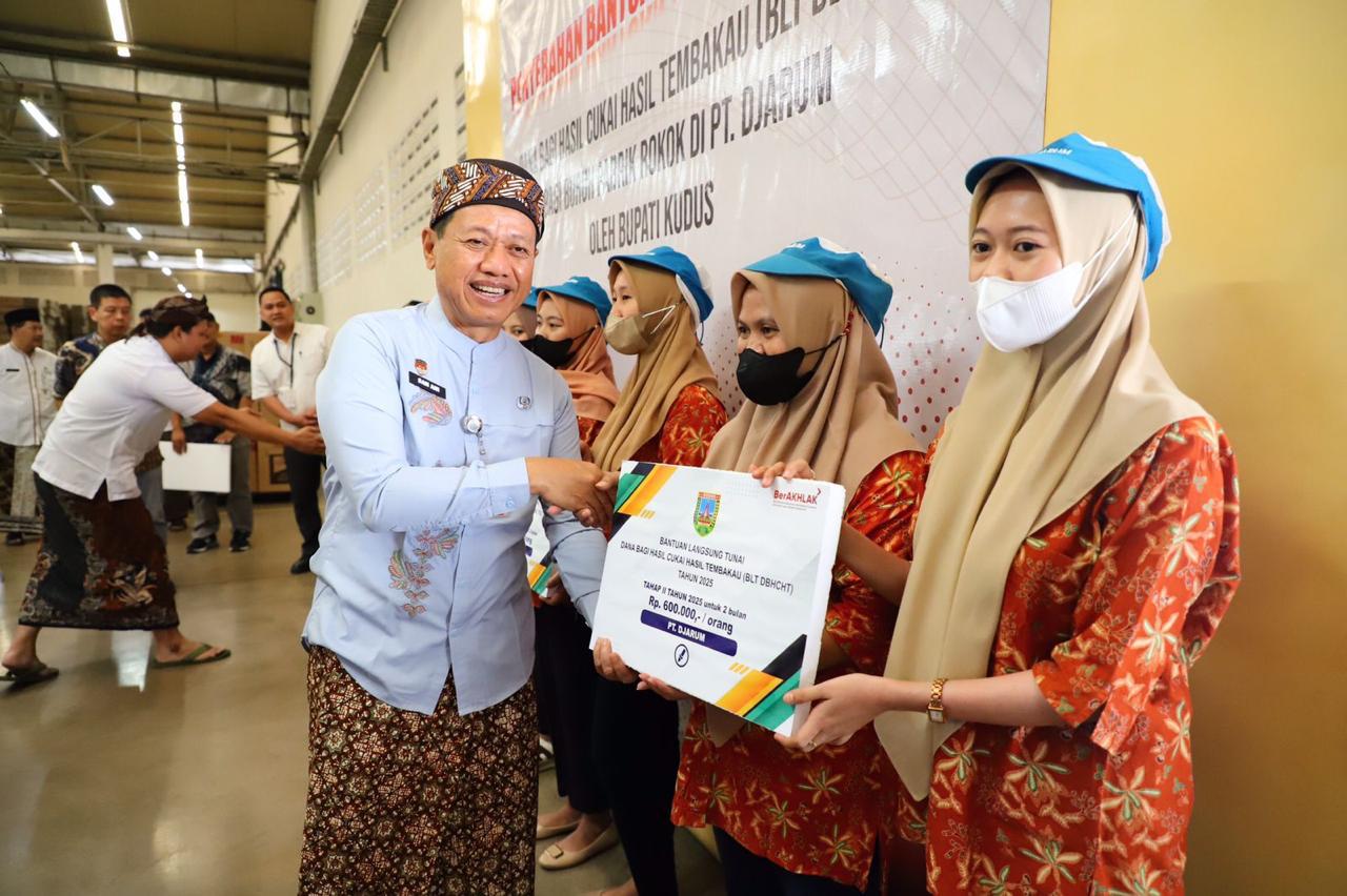 Sejahterakan Buruh Rokok, BLT DBHCHT Tahap 2 Disalurkan