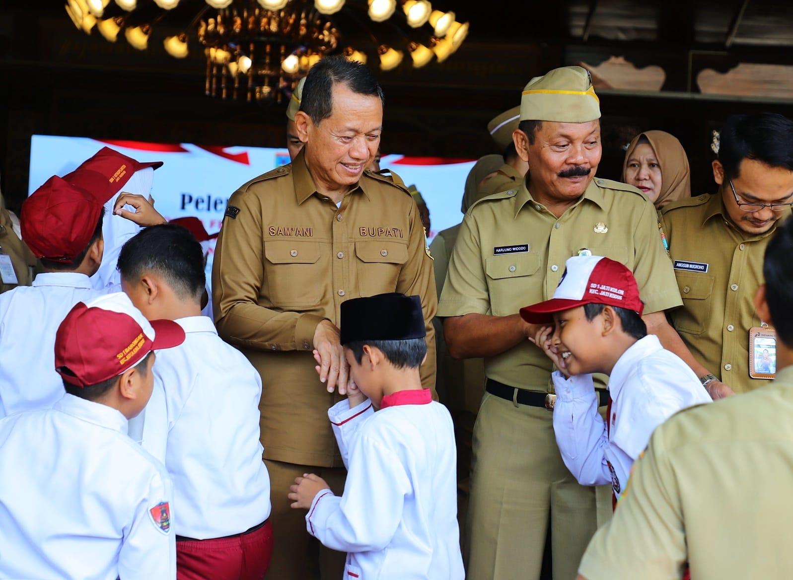 Bupati Kudus Lepas Kontingen Peserta Lomba FTBI dan MAPSI Tingkat Provinsi