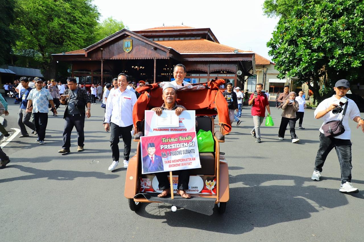 Kudus Terima 80 Becak Listrik dari Presiden Prabowo