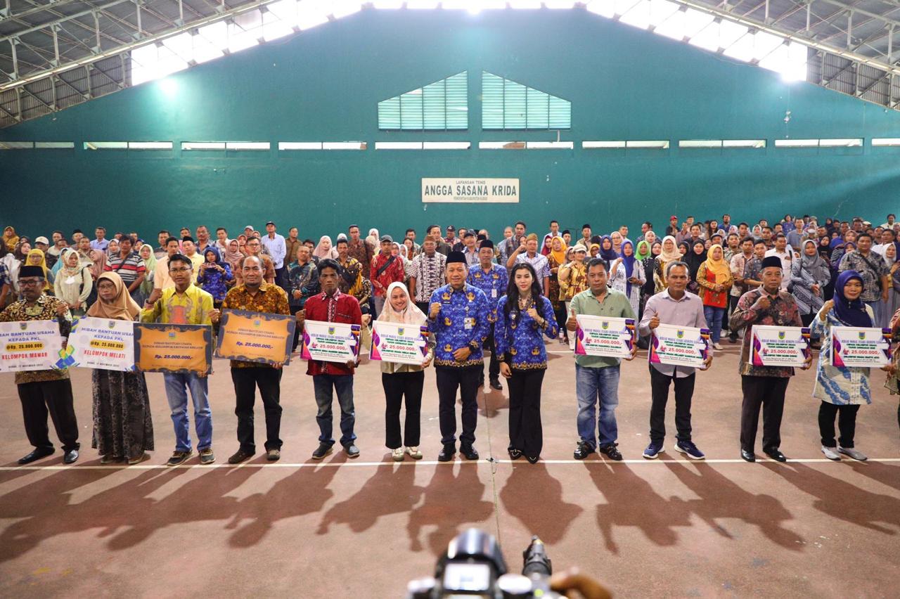 Bupati Kudus Fokus Pertumbuhan Ekonomi, 50 Kelompok Usaha Terima Hibah