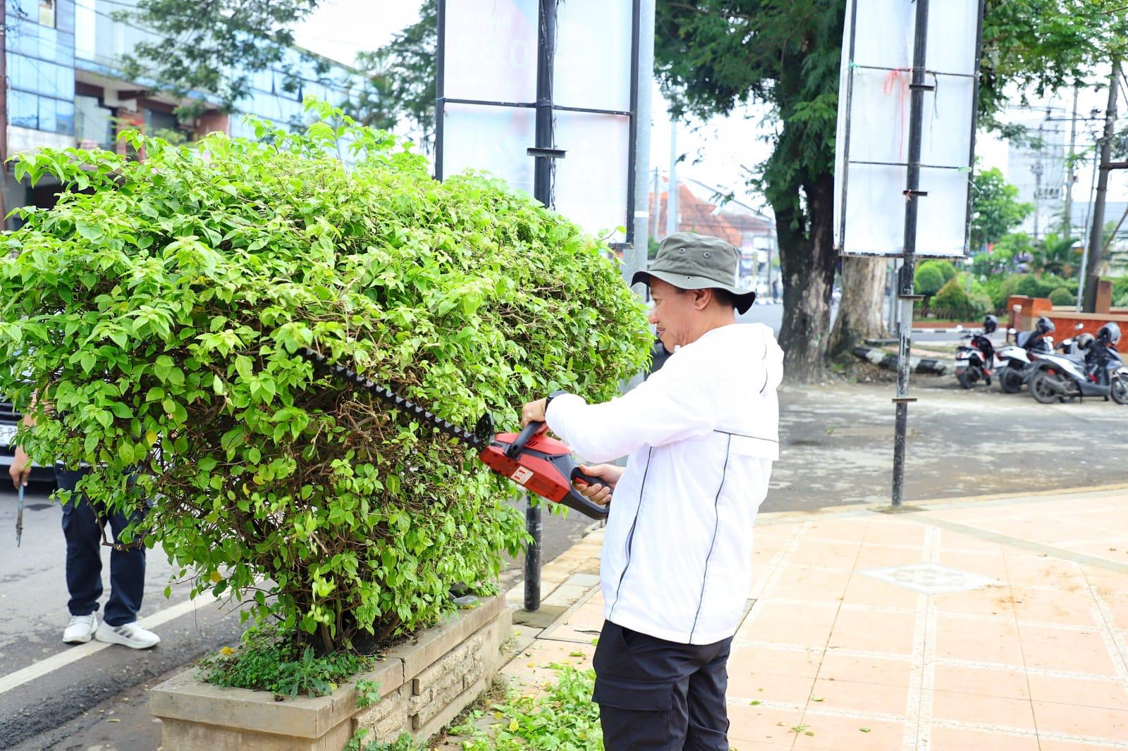 Bupati Kudus Pimpin Aksi Gerakan Bersih Sampah